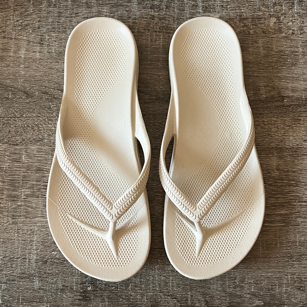 Elegant Cream Flip-Flops for Women